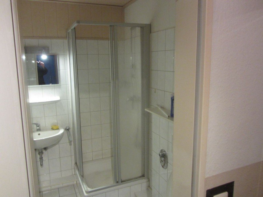 Bad Foto 2 Dachgeschosswohnung Wurster Nordseek�ste